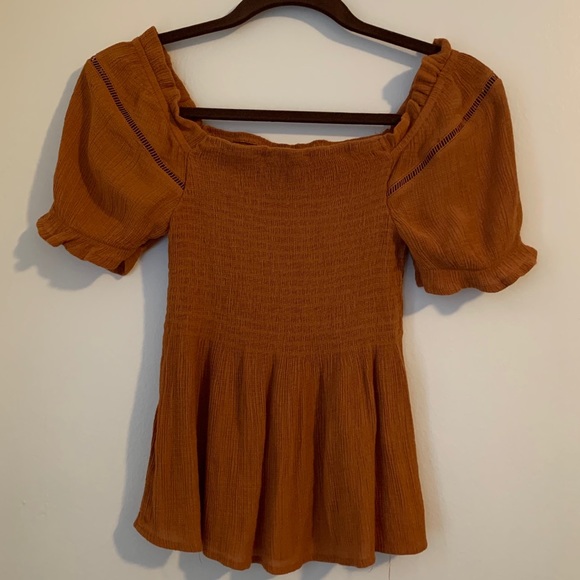 E & M DARK MUSTARD YELLOW BLOUSE - Picture 2 of 4